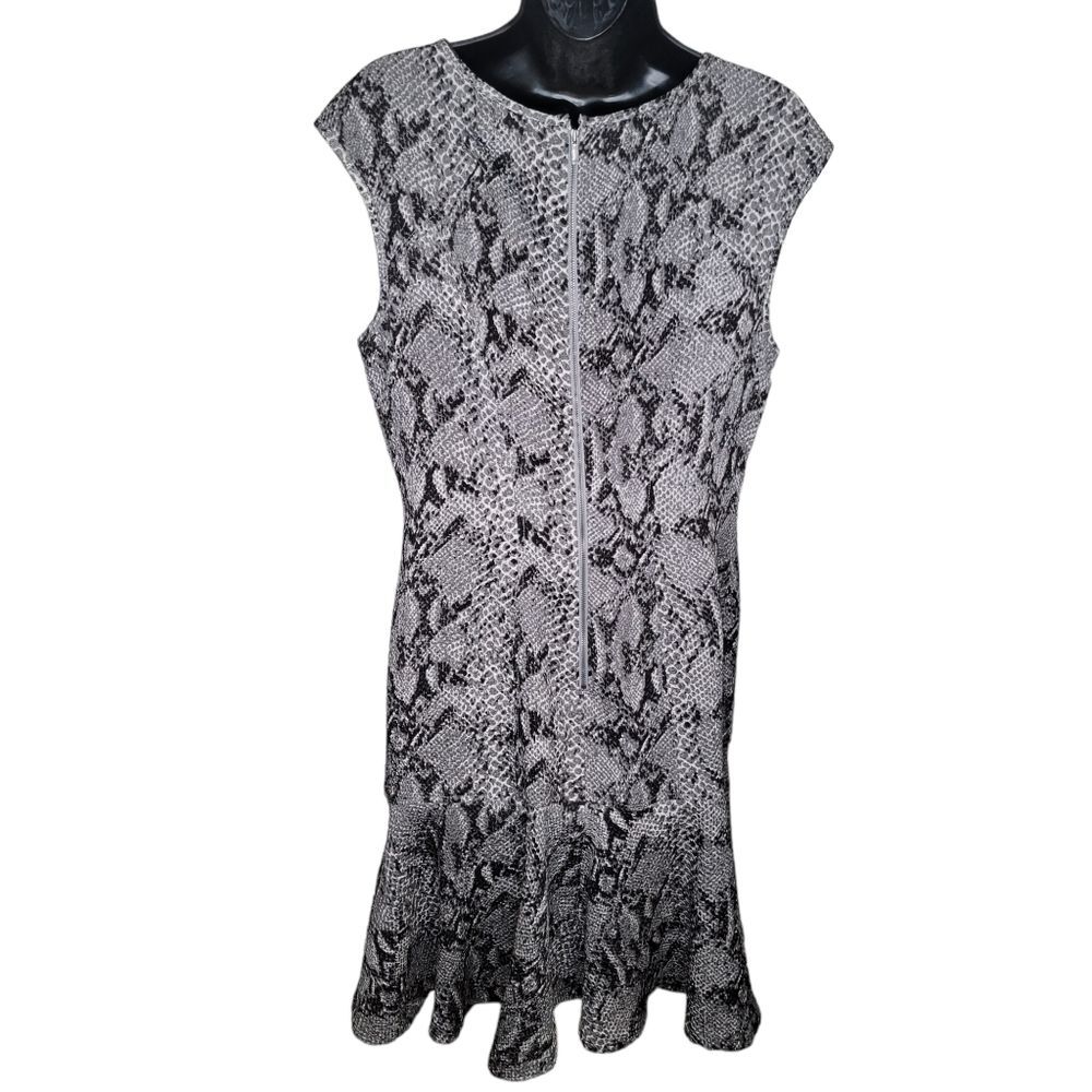 Ann Taylor Snake Python Print Sleevless Shift Dre… - image 2